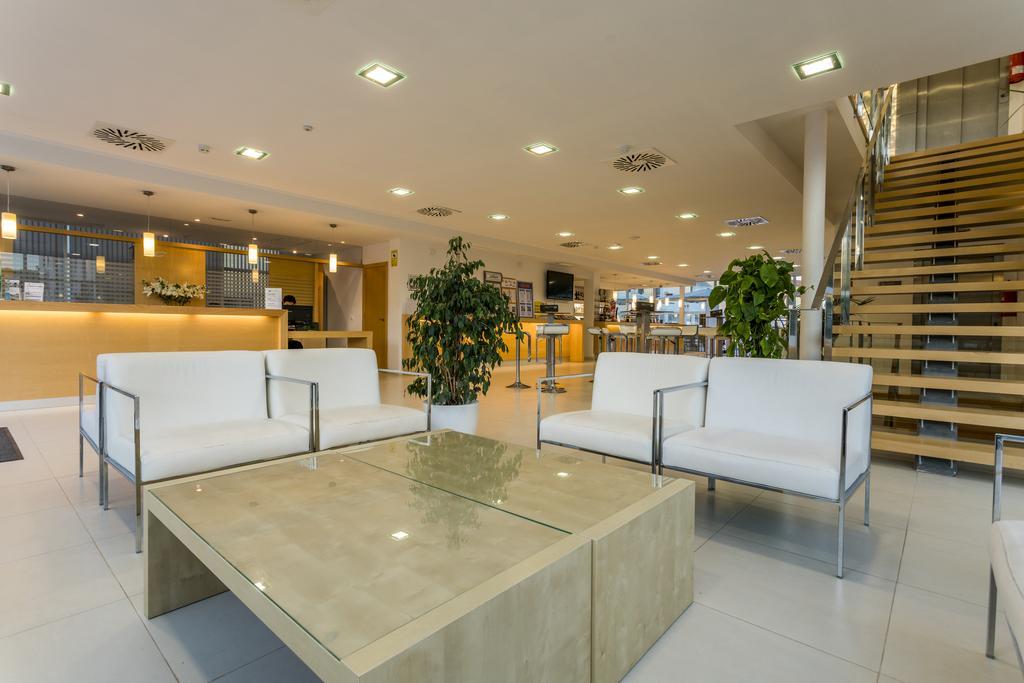 Apartaments Cales De Ponent Ciutadella  Exterior foto