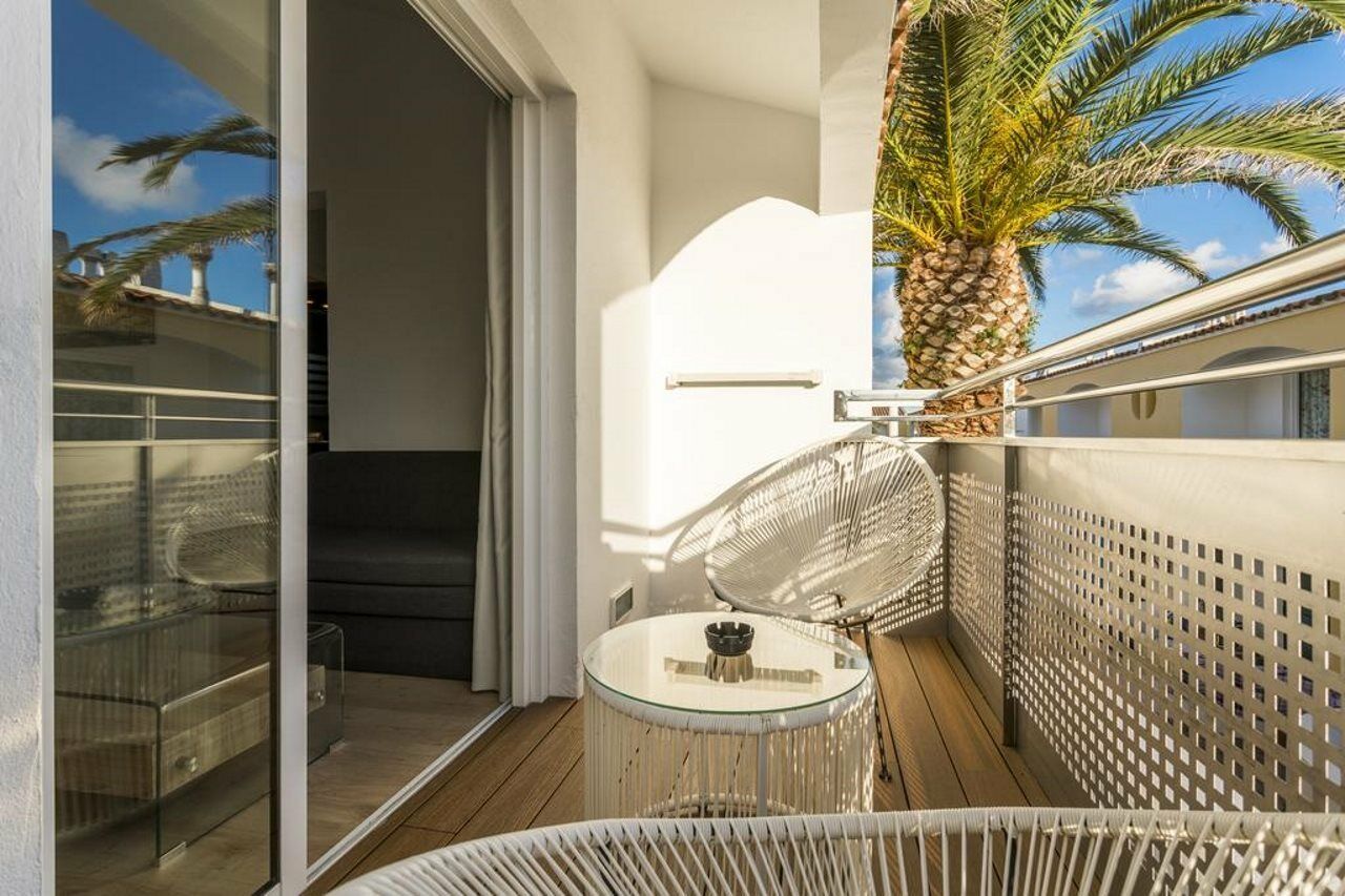 Apartaments Cales De Ponent Ciutadella  Exterior foto